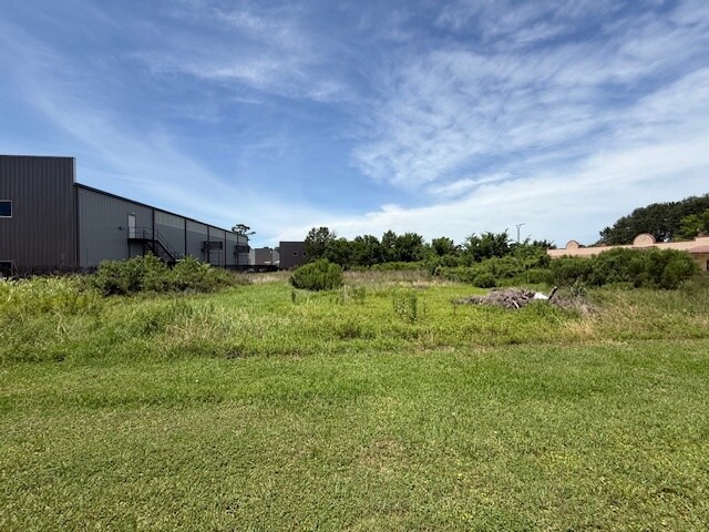 More Photos Of 18413 Highway 105 W, Montgomery Unknown For Sale