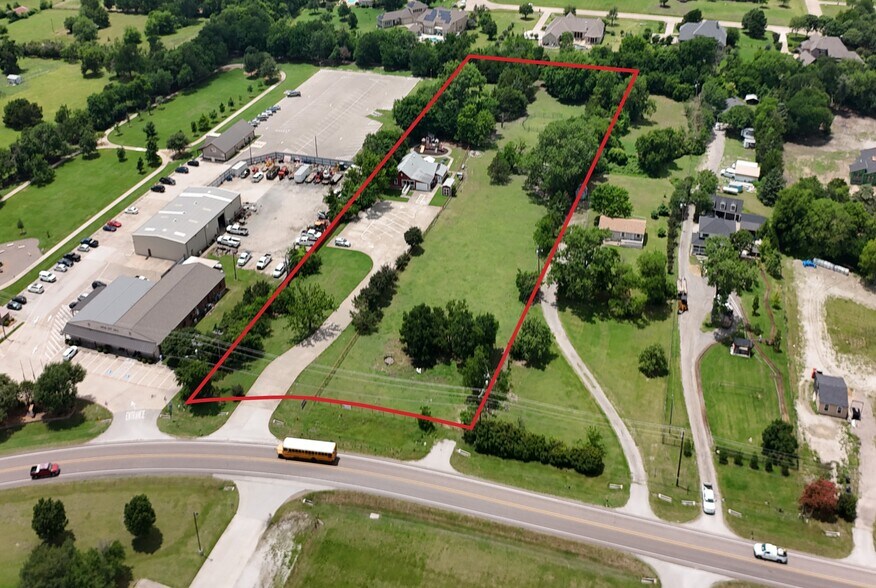 More Photos Of 695 Country Club Rd, Lucas Land For Sale