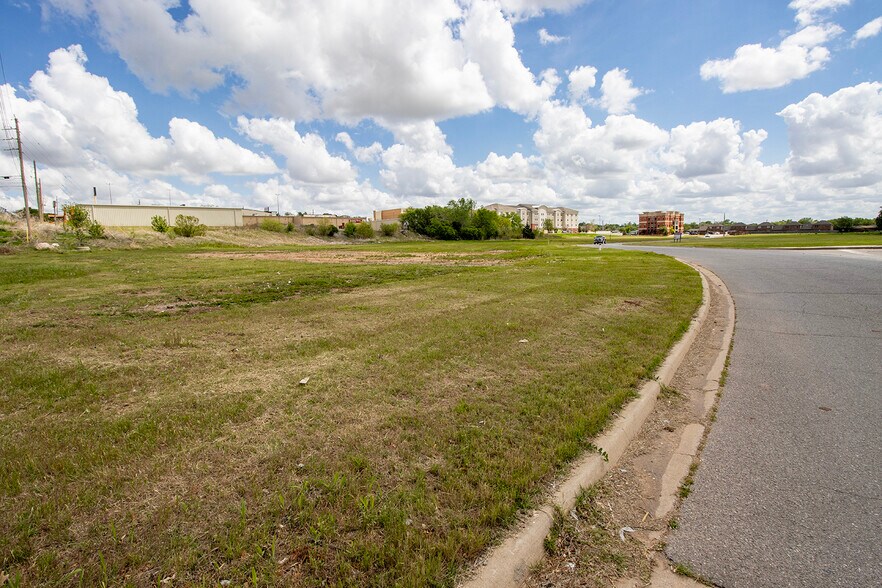 More Photos Of 1201 NW 40th St, Lawton Land For Sale