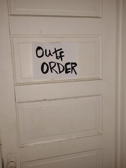 More Photos Of 906 Elm St, Coffeyville Religious Facility For Sale