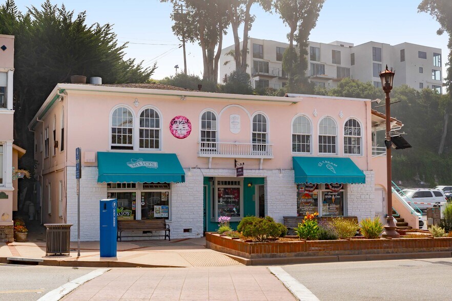 More Photos Of 200 Monterey Ave, Capitola Storefront Retail Office For Sale