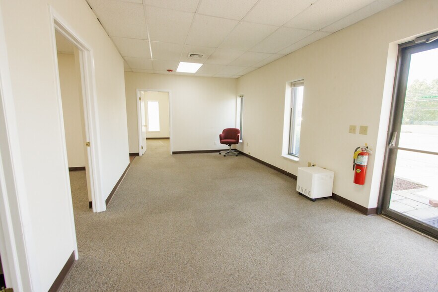 More Photos Of 456 US Highway 22 W, Readington Medical For Lease