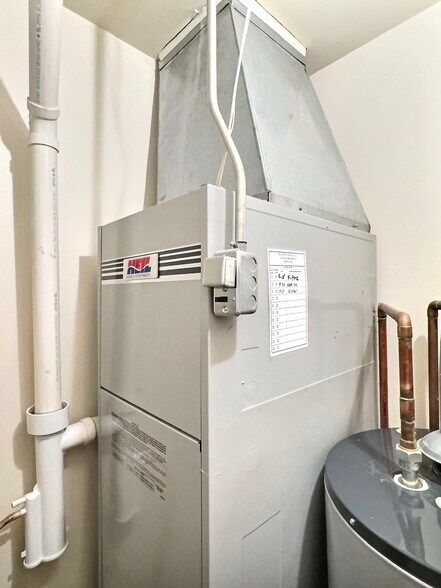 More Photos Of 2021 N Kimball St, Mitchell Apartments For Sale