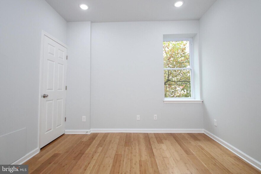 More Photos Of 5840 W Girard Ave, Philadelphia Apartments For Sale