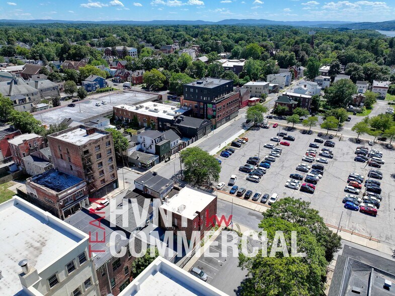 More Photos Of 63 Cannon St, Poughkeepsie Office Residential For Lease