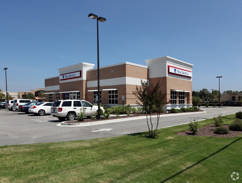 More Photos Of 3910 N Kings Hwy, North Myrtle Beach Bank For Lease