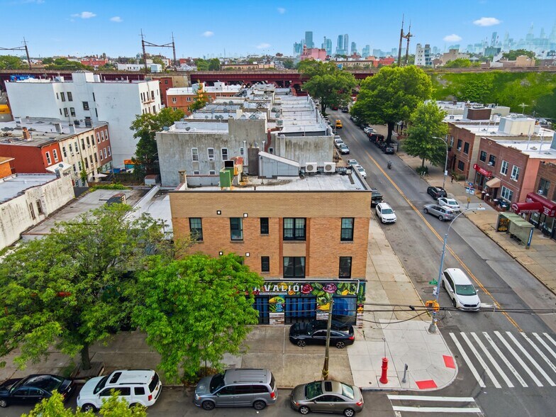 More Photos Of , Astoria General Retail For Sale