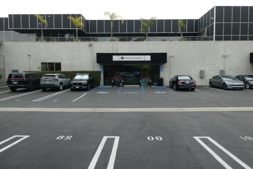 More Photos Of 6100-6120 San Fernando Rd, Glendale Office For Sale