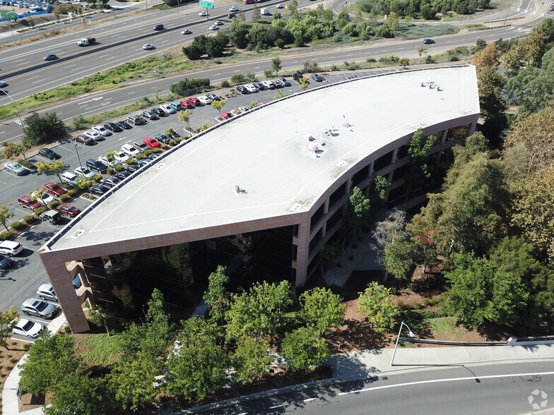 More Photos Of 277 Rancheros Dr, San Marcos Office For Lease