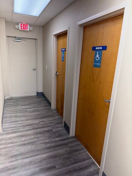 More Photos Of 509 Willin Way, Mount Sterling Office For Lease