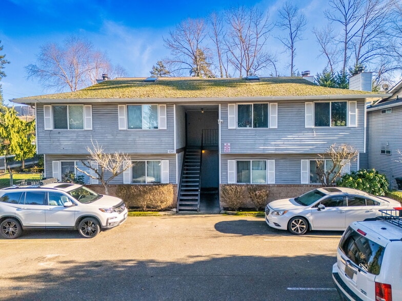 More Photos Of 3201-3205 S 208th St, Seatac Apartments For Sale