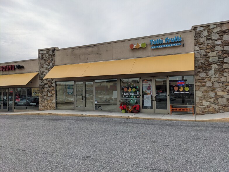 More Photos Of 10112-10130 York Rd, Cockeysville Unknown For Lease