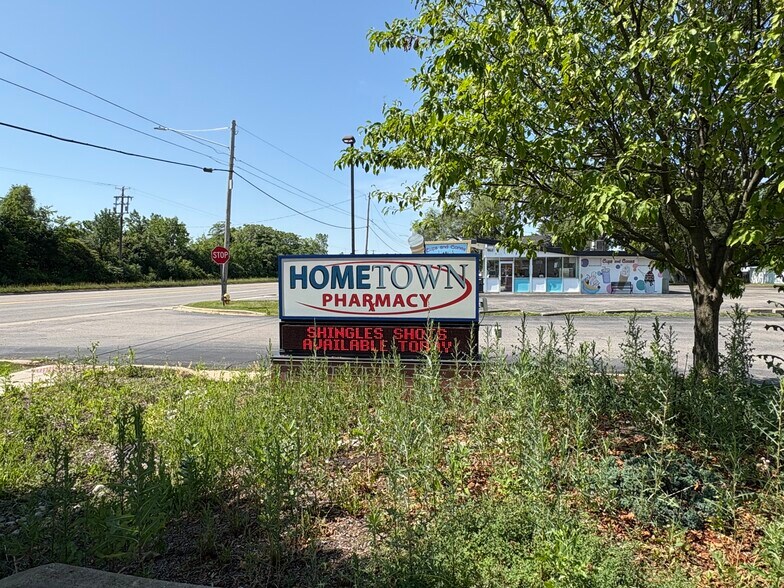More Photos Of 15483 S Dixie Hwy, Monroe Storefront For Sale