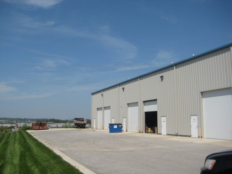 More Photos Of 12012 Roberts Rd, La Vista Warehouse For Sale