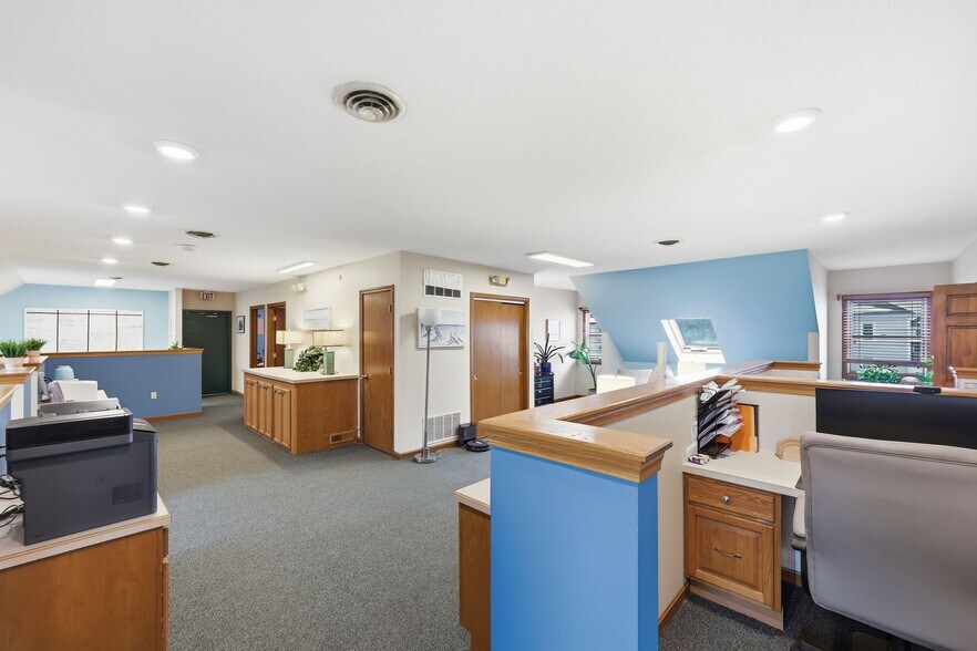 More Photos Of 200 Center St, Ludlow Medical For Sale