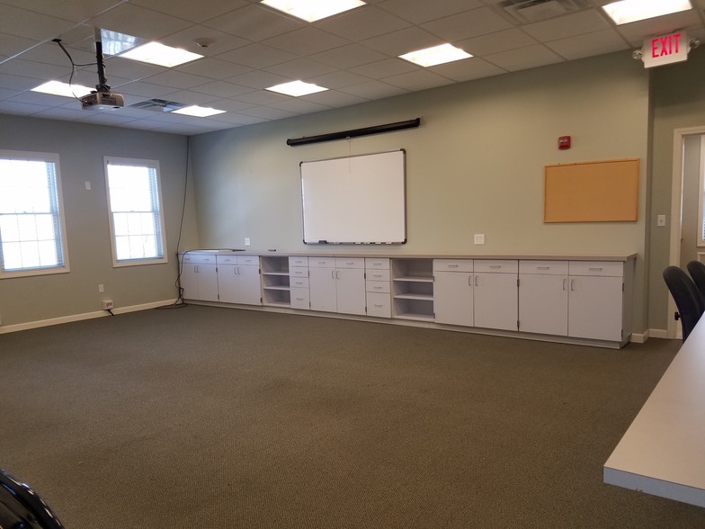 More Photos Of 831 Bald Hill Rd, Warwick Loft Creative Space For Lease