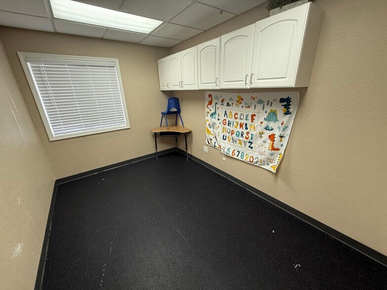 More Photos Of 2845 Marconi Ave, Sacramento Office For Sale