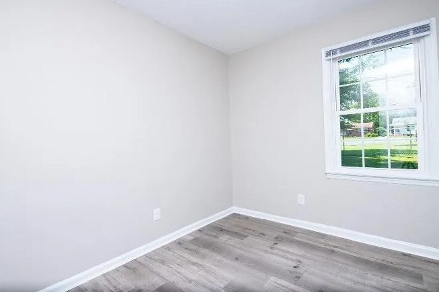 More Photos Of 520 Suburb St, Rocky Mount Apartments For Sale