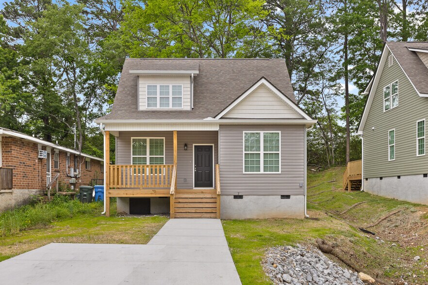 More Photos Of , Chattanooga Specialty For Sale