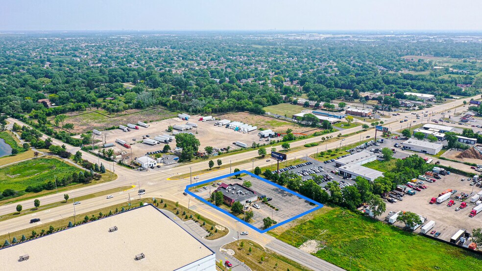 More Photos Of 27W371 North Ave, West Chicago Restaurant For Sale