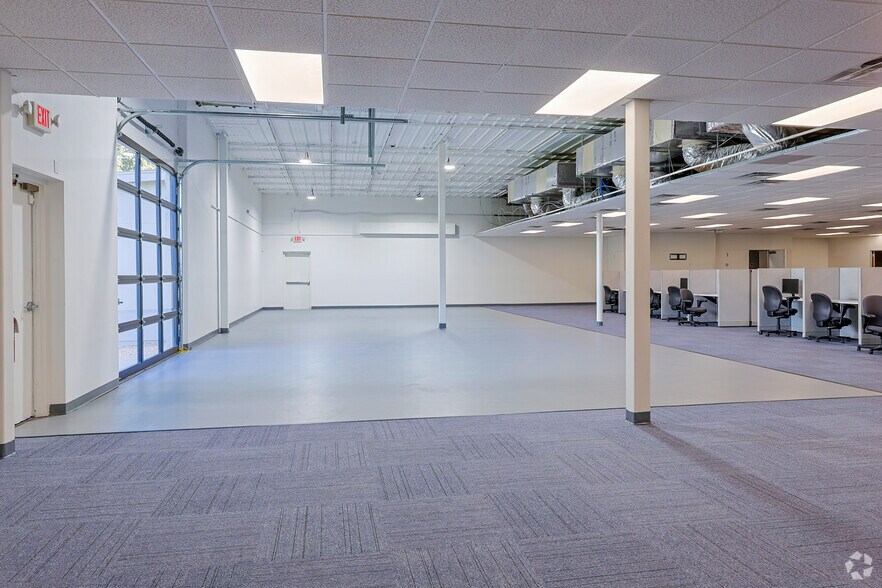 More Photos Of 2113 Wells Branch Pky, Austin Unknown For Lease