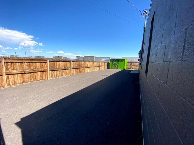 More Photos Of 3803 Niagara St, Denver Freestanding For Lease