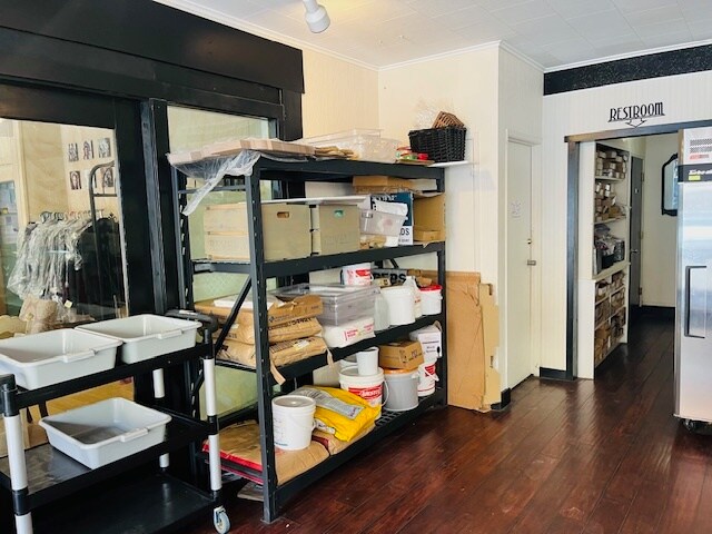 More Photos Of 1911 2nd St, Tillamook General Retail For Sale