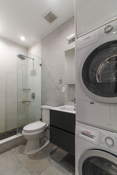 More Photos Of 133 E 35th St, New York Apartments For Sale