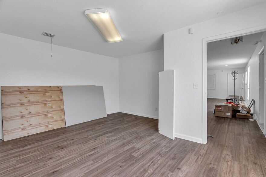 More Photos Of 34845 23 Mile Rd, Chesterfield Office For Sale