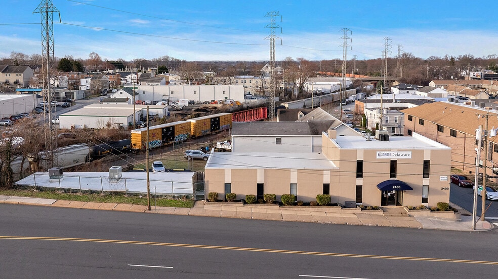 More Photos Of 2400 W 4th St, Wilmington Office For Sale