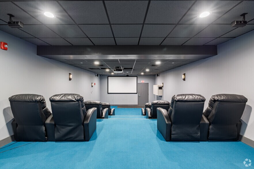 More Photos Of 19-21 Chenango St, Binghamton Apartments For Sale