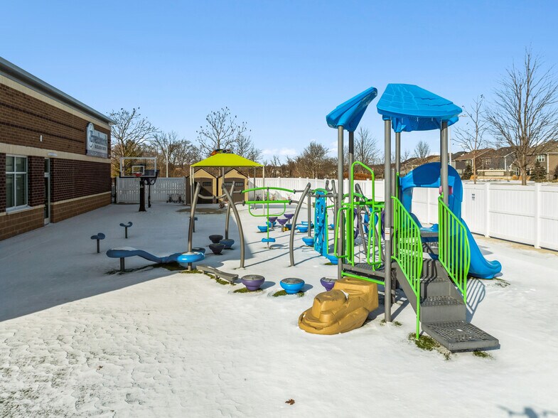 More Photos Of 3090 W Main St, St Charles Daycare Center For Sale