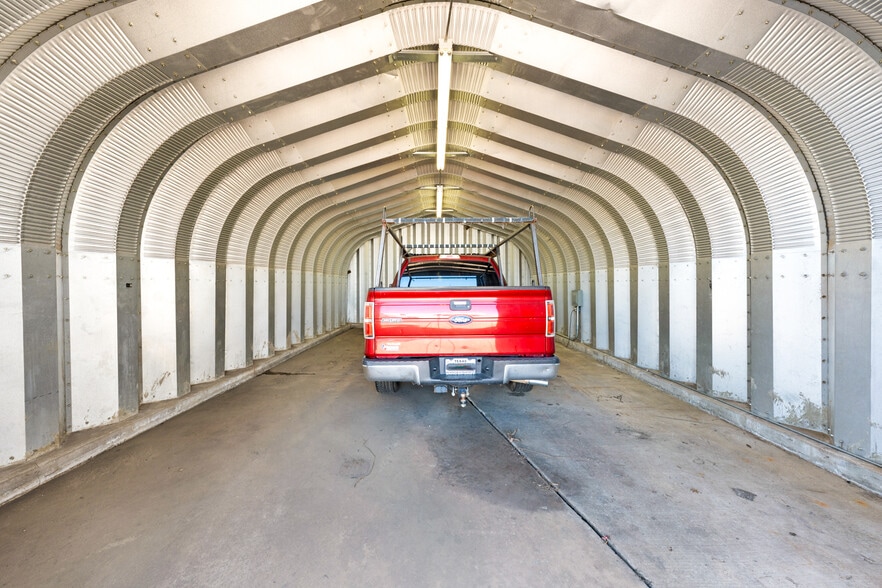 More Photos Of 110 Industrial Dr, Forney Showroom For Sale