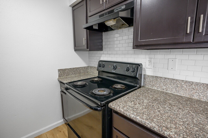 More Photos Of 1076-1112 Sierra Vista Dr, Las Vegas Apartments For Sale