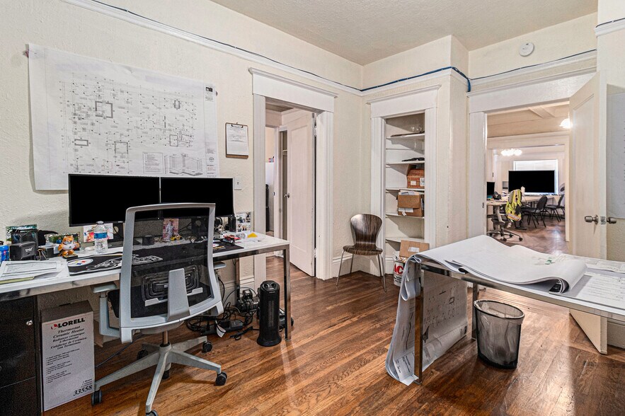 More Photos Of 2307-2311 Harrison St, Oakland Apartments For Sale