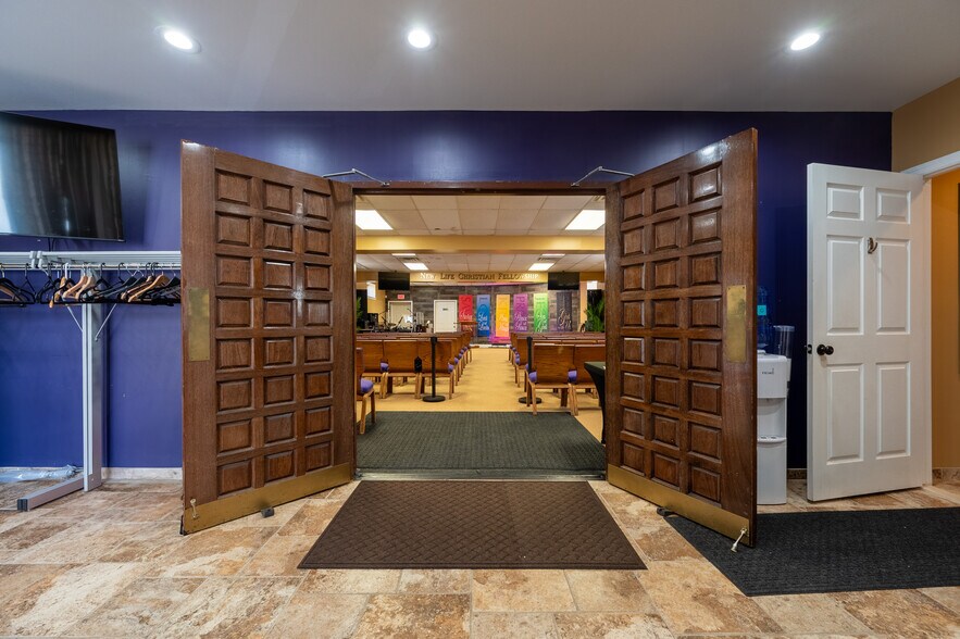 More Photos Of 2040 E Riverside Dr, Atlantic City Religious Facility For Sale