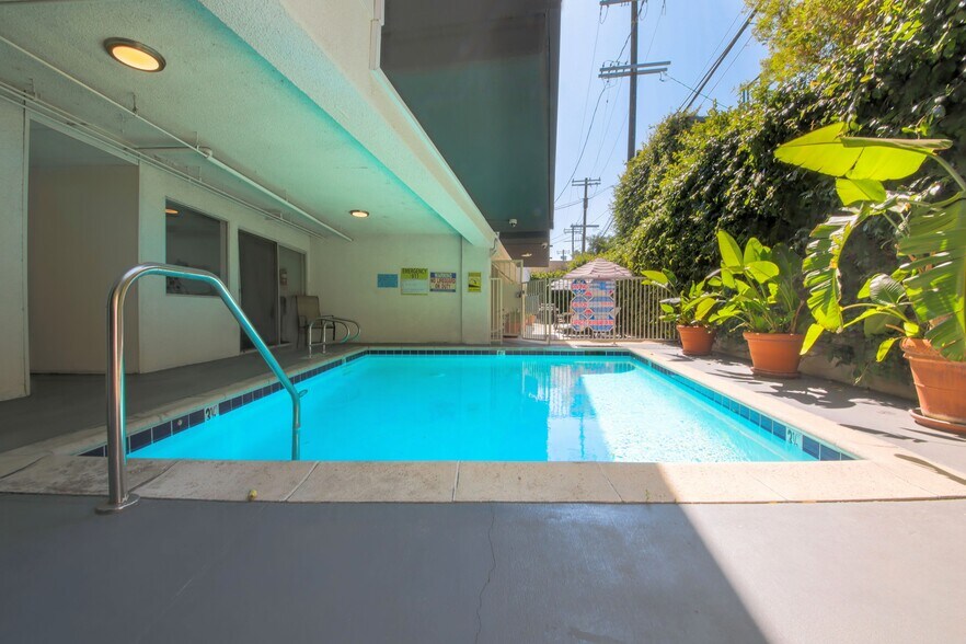 More Photos Of 13028 Valleyheart Dr, Studio City Apartments For Sale