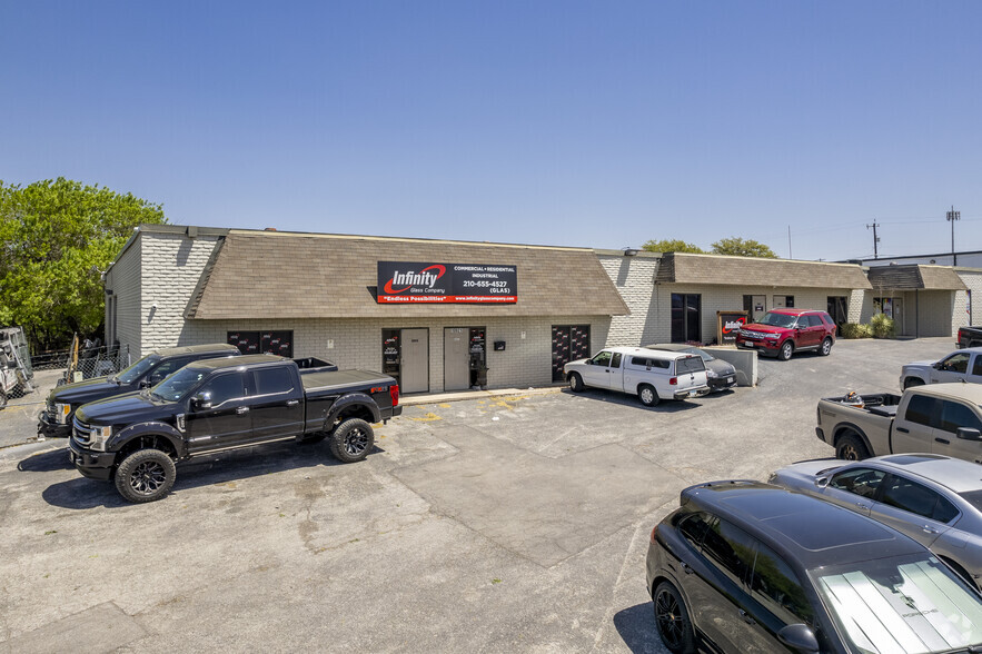 Primary Photo Of 10919-10927 Iota Dr, San Antonio Light Distribution For Lease