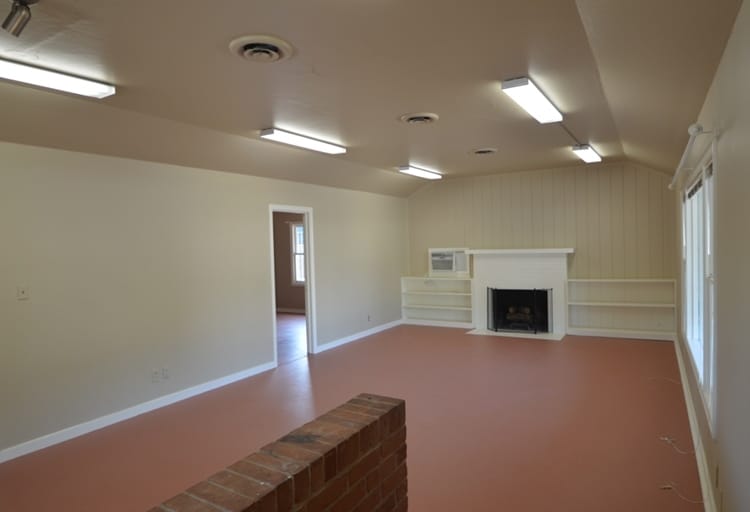 More Photos Of 9625 Elk Grove Florin Rd, Elk Grove Freestanding For Lease