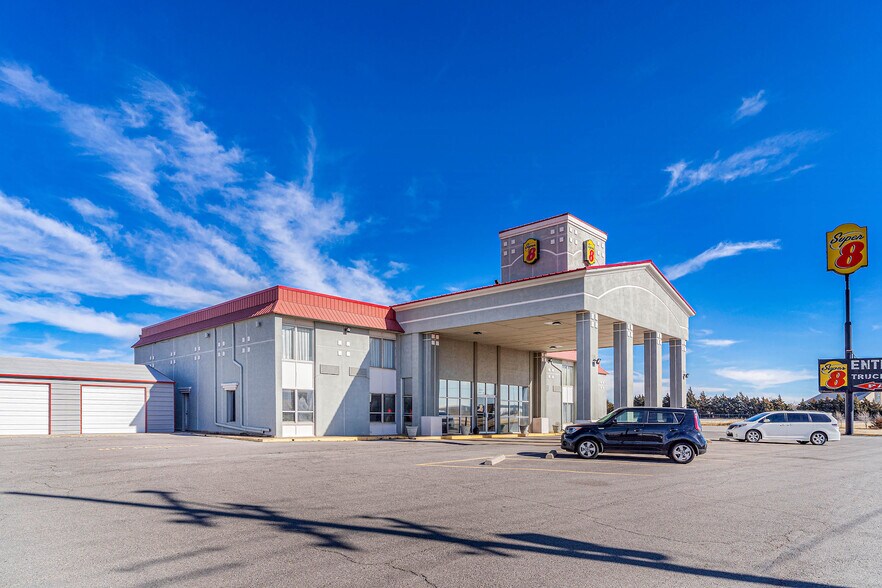 More Photos Of 2801 E Highway 66, Elk City Hotel For Sale