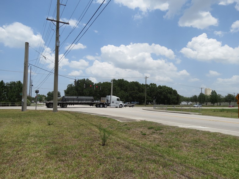 Primary Photo Of 2301 Airport Rd, Plant City Land For Sale