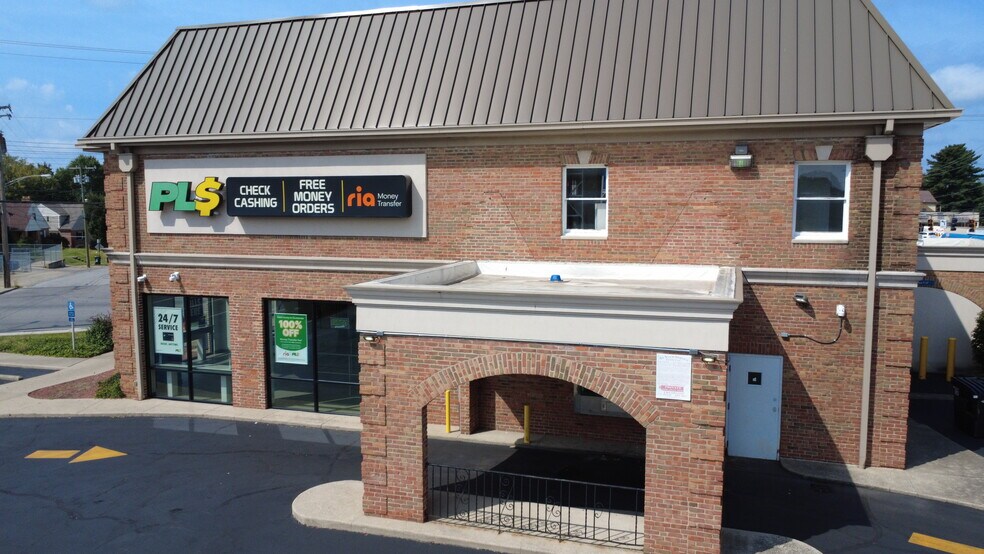 More Photos Of 5100 Glenway Ave, Cincinnati Freestanding For Sale