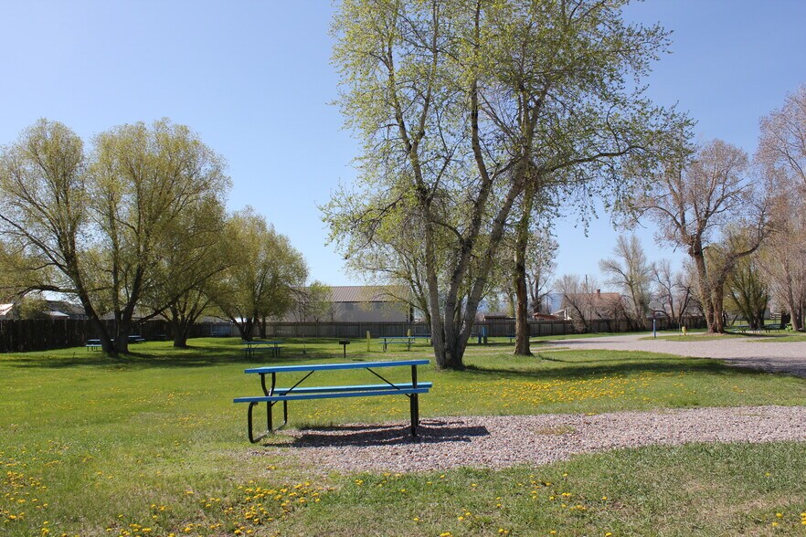 More Photos Of 735 W Park St, Dillon Trailer Camper Park For Sale