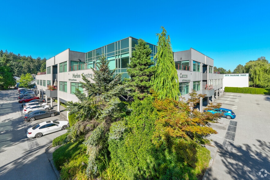 More Photos Of 8678 Greenall Ave, Burnaby Showroom For Sale