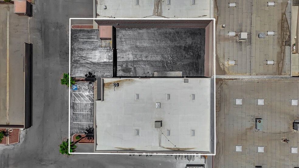 More Photos Of 2860 N Commerce St, North Las Vegas Warehouse For Lease