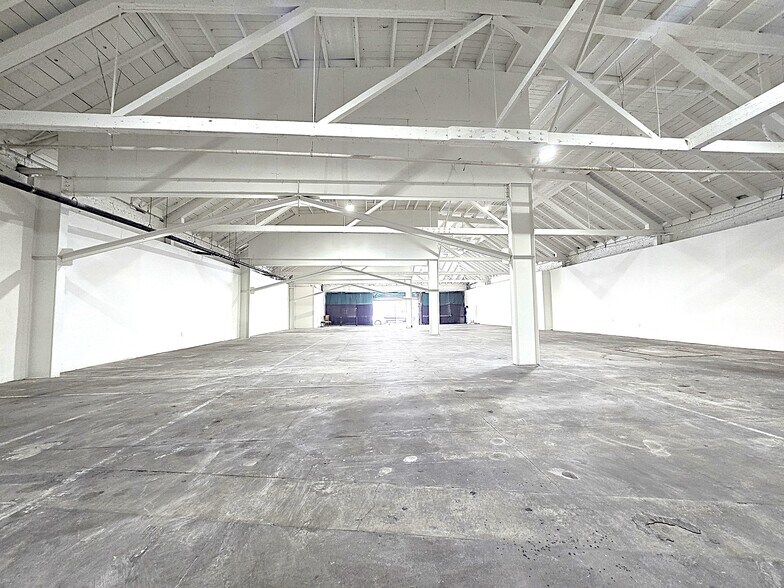 More Photos Of 2225 W Pico Blvd, Los Angeles Freestanding For Lease