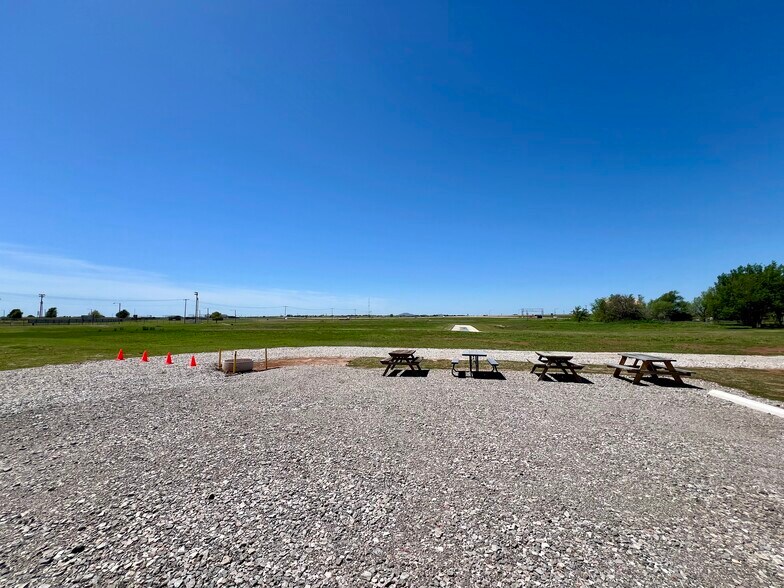 More Photos Of 687 A St, Elgin Land For Sale