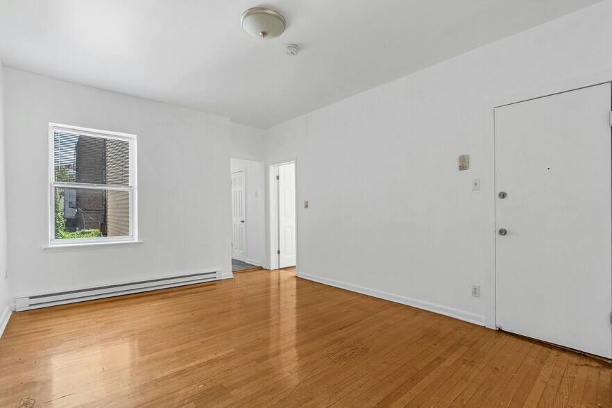 More Photos Of 372 Summit Ave, Jersey City Storefront Retail Residential For Sale