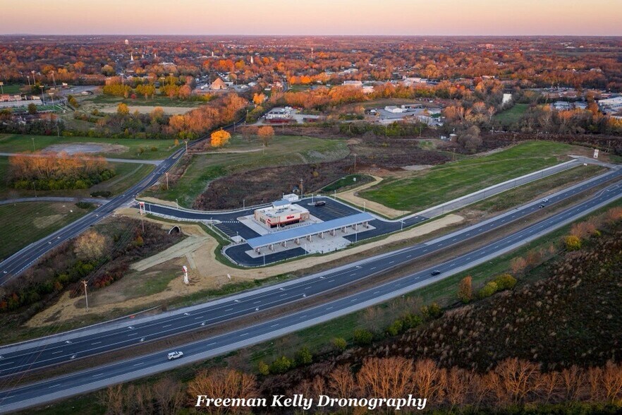 More Photos Of 944 E Main Street Ext, Georgetown Unknown For Lease