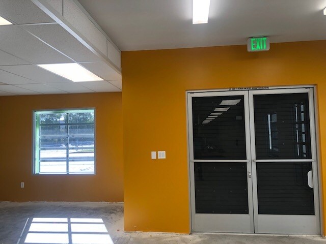 More Photos Of 558-568 N Towne Ave, Pomona Medical For Lease